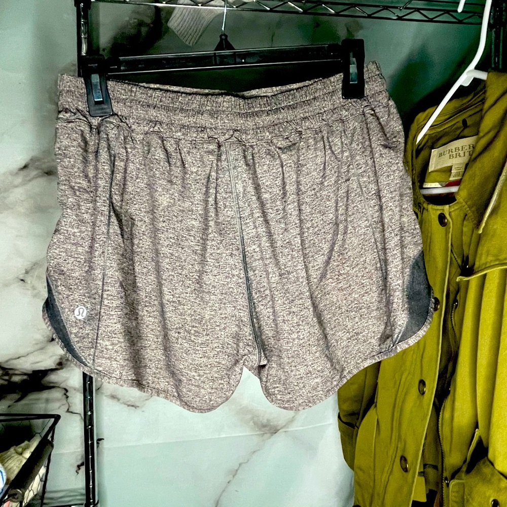 LULULEMON Hottie Hot Short